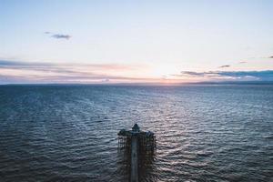 solnedgången av clevedon piren från himlen. foto