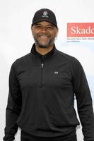 los angeles 2 maj - Dondre Whitfield vid George Lopez Foundations 15:e årliga kändisgolfturnering på Lakeside Golf Course den 2 maj 2022 i Burbank, ca. foto