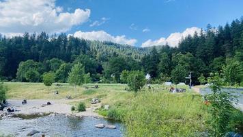 vacker sjöutsikt i Freiburg City, Tyskland foto