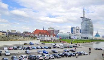 mitte bremerhaven tyskland 2010 stadsbild kust och landskap vallen panorama av bremerhaven tyskland. foto