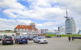 mitte bremerhaven tyskland 2010 stadsbild kust och landskap vallen panorama av bremerhaven tyskland. foto