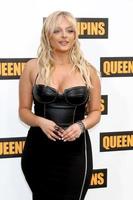 los angeles 25 augusti - bebe rexha på queenpins photocall på the four seasons hotel los angeles den 25 augusti 2021 i los angeles, ca foto