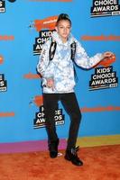 los angeles 24 mars - russell horning, ryggsäcksbarnet vid 2018 års kids choice awards på forumet den 24 mars 2018 i inglewood, ca. foto