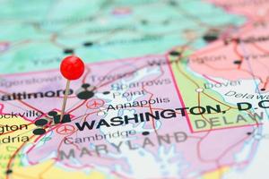 Washington fästs på en karta över USA foto