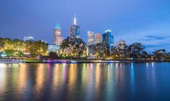 melbourne city en av de mest levande städerna i världen, victoria state of Australia. utsikt på natten. foto