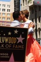 los angeles, 20 juni - benny medina, jennifer lopez på Hollywood walk of fame stjärnceremoni för jennifer lopez på w hollywood hotel den 20 juni 2013 i los angeles, ca. foto