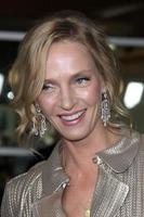 los angeles, 22 mars - uma thurman anländer till ceremonin premiär på arclight teater den 22 mars 2011 i los angeles, ca. foto