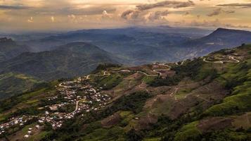 landskap av berg, i thailand foto