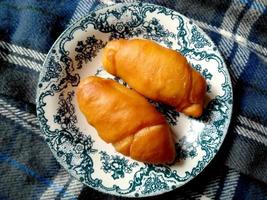 kue khas bali eller balinesiska specialkakor. traditionell indonesisk kulinarisk mat foto