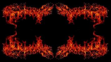 farliga heta inferno eld lågor fotoram abstrakta brand rutor på svart bakgrund för design. foto