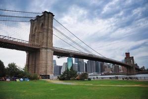 brooklyn bridge i new york city foto