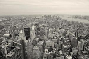 new york city manhattan downtown skyline svart och vitt foto