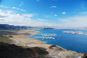 panorama över sjön foto
