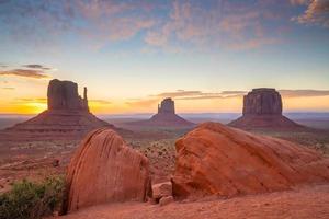 landskap av monument valley i arizona, usa foto