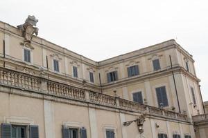 rom, consulta-byggnaden på quirinale square. foto