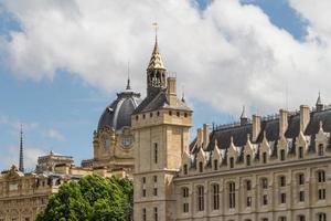 historisk byggnad i Paris Frankrike foto