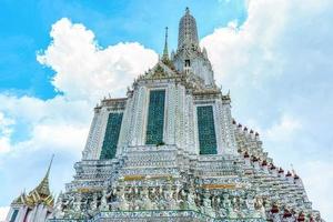 wat arun är landmärke i thailand foto