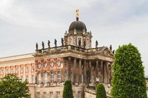 en av universitetsbyggnaderna i Potsdam foto