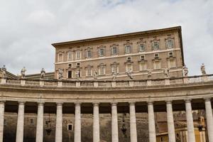 byggnader i Vatikanen, den heliga stolen i Rom, Italien. del av Peterskyrkan. foto