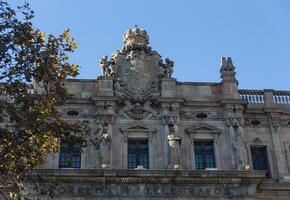 byggnaders fasader av stort arkitektoniskt intresse i staden barcelona - spanien foto