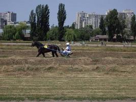 kiev, Ukraina - 19 juni 2022 invigning av sommarsäsongen foto
