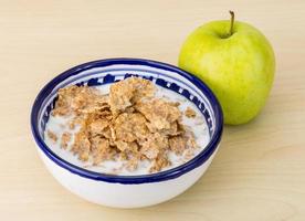 cornflakes och äpple foto