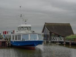 solnedgång på stranden ofzingst foto