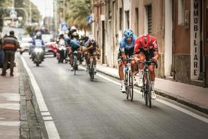 imperia, im liguria, Italien 20 mars 2022 ett viktigt cykellopp i en liten stad i Italien i mars. namnet på tävlingen är milano-sanremo 2022 foto