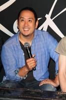 los angeles, 18 juni - joe hahn på linkin park rockwalk introduktionsceremoni på gitarrcentret den 18 juni 2014 i los angeles, ca. foto