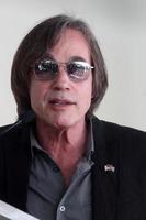 los angeles, 27 augusti - jackson browne på joe smith star på hollywood walk of fame i huvudstadsregisterbyggnaden den 27 augusti 2015 i los angeles, ca. foto