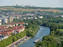 staden wuerzburg vid floden main foto