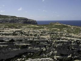 ön Gozo vid Medelhavet foto