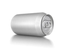 aluminium vit kan mockup isolerad på vit bakgrund. 330 ml läskburk av aluminium foto