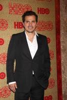 vlos angeles, 12 januari - john leguizamo på hbo 2014 golden globe-fest på beverly hilton hotel den 12 januari 2014 i beverly hills, ca. foto