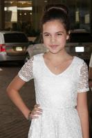 los angeles, 2 augusti - bailee madison anländer till hallmark channel tca press tour 2012 på beverly hilton hotel den 2 augusti 2012 i beverly hills, ca foto