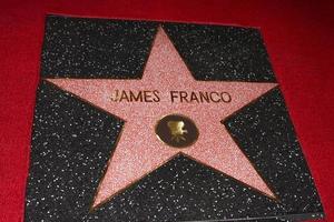 los angeles, 7 mars - James Franco-stjärnan på Hollywood Walk of Fame-ceremonin för att hedra James Franco på el Capitan-teatern den 7 mars 2013 i Los Angeles, ca. foto