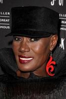 los angeles, 29 sep - grace jones at the grace jones signs I ll never write my memoarer på boken soppa den 29 september 2015 i West Hollywood, ca. foto