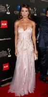 los angeles, 16 juni - jacqueline macinnes wood anländer till den 40:e dagen Emmy Awards på skirball kulturcentret den 16 juni 2013 i los angeles, ca. foto