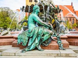 hdr neptunbrunnen fontän i berlin foto