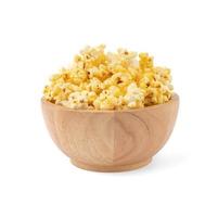 popcorn i skål på vit bakgrund isolera urklippsbanan foto