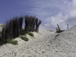 strand och sanddyner på ön spiekeroog foto