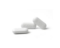 medicinsk tablett tablett isolerad på vit bakgrund