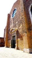 antik kyrka arkitektur i Venedig, Italien foto