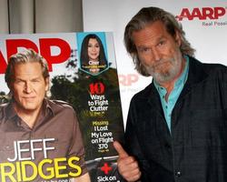 los angeles, aug 1 - jeff bridges at the aarp luncheon iho jeff bridges at the spago den 1 augusti 2014 i beverly hills, ca foto