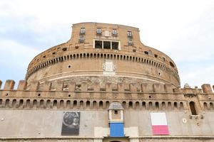 mausoleum of hadrian - castel sant angelo i rom, italien foto