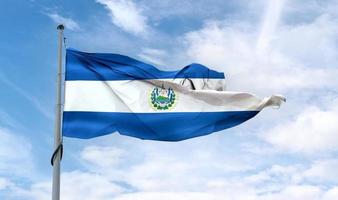 3D-illustration av en el Salvador-flagga - realistiskt viftande tygflagga.. foto