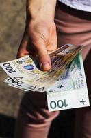 olika polska pengar i kontanter foto