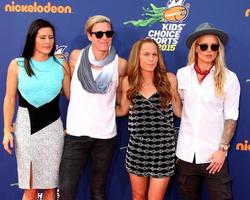 los angeles, 16 juli - ali krieger, abby wambach, christie rampone, ashlyn harris vid 2015 kids choice sport på ucla s pauley pavilion den 16 juli 2015 i westwood, ca. foto