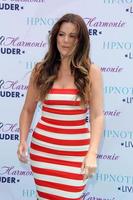 los angeles, 22 maj - khloe kardashian odom på khloe kardashian odom s hpnotiq glam louder program lanseras på mr c den 22 maj 2013 i beverly hills, ca. foto