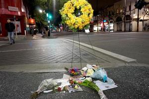 los angeles, 27 feb - minneskrans vid stjärnan av leonard nimoy på hollywood walk of fame på hollywood blvd den 27 februari 2015 i los angeles, ca. foto